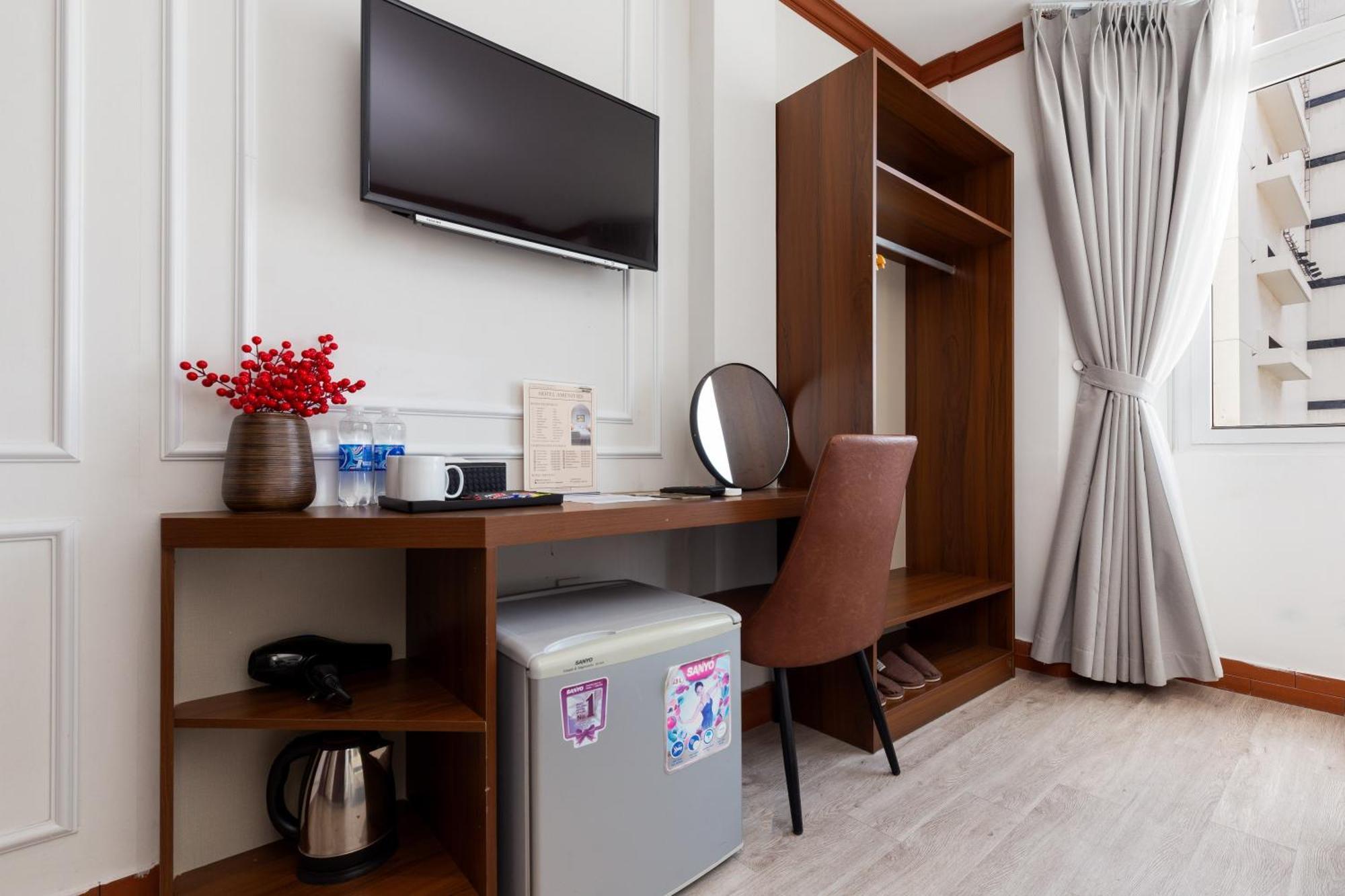 הו צ'י מין סיטי Matterhorn Hotel מראה חיצוני תמונה